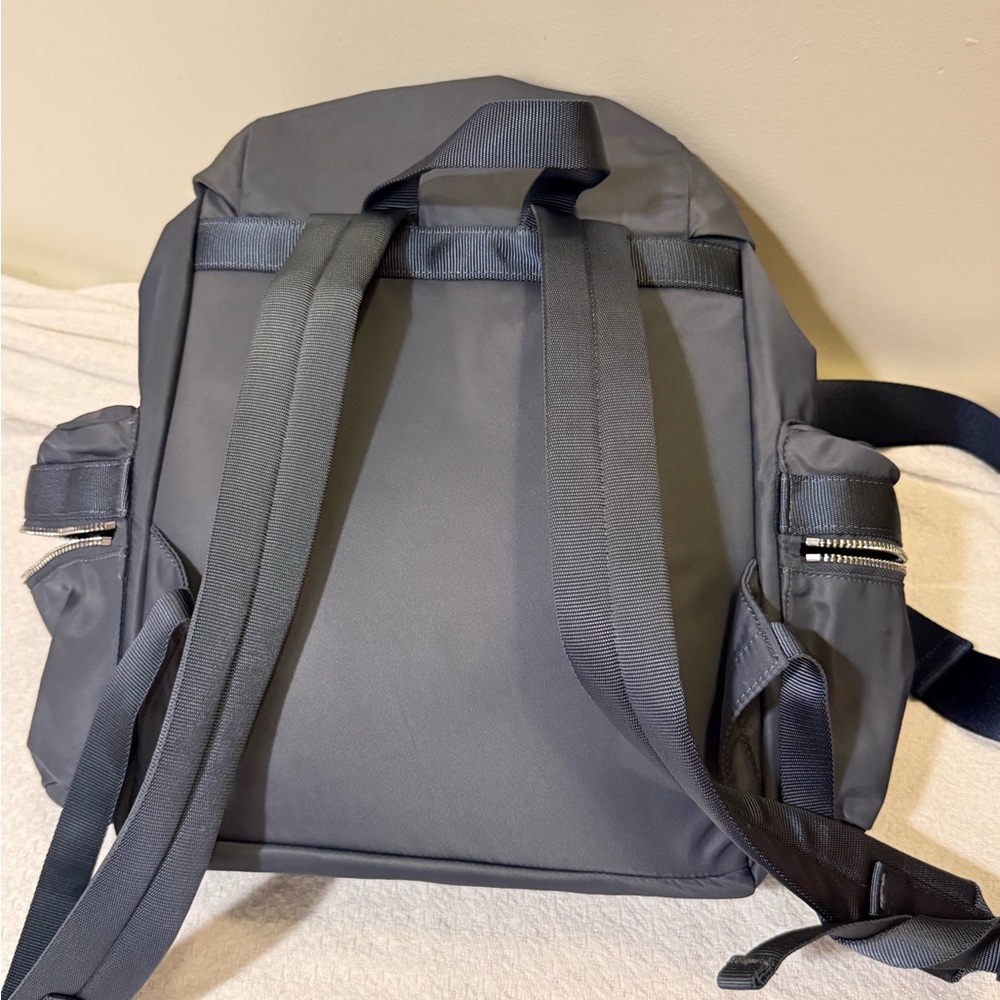 lululemon athletica Mini wunderlust backpack 14L - Picture 5 of 6
